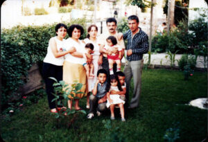 Atila Kutlusoy, Makbule Kutlusoy, Ersoy Kutlusoy, Sevda Kutlusoy, Selda Kutlusoy, Eda Kutlusoy, Ali Kutlusoy, Altan Kutlusoy 1986